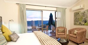 Free WiFi, bed sheets - Overmeer Guest House (Knysna)