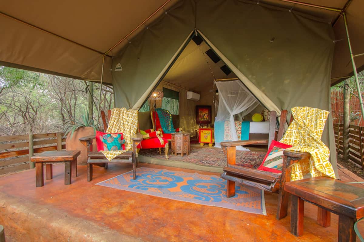 Tent (2) | Terrace/patio