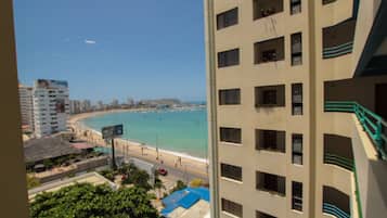 Deluxe Two Room Suite Ocean Front | View from room