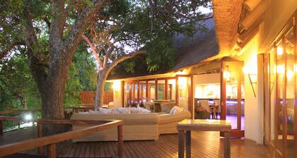 Kusudalweni Safari Lodge and Spa