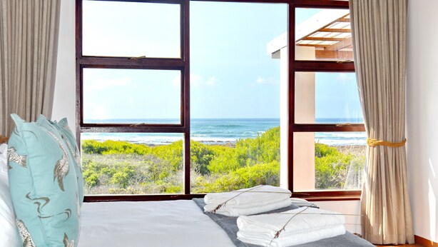 Gourikwa Cottages (5) | Blackout curtains, free WiFi, individually decorated - Gourikwa Reserve (Gouritz)