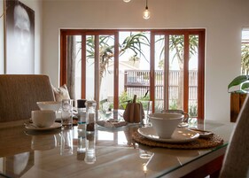 Daily continental breakfast (NAD 175 per person)