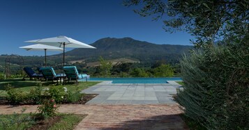 Piscina externa, piscina infinita