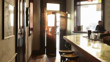 Gastropub