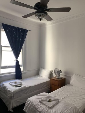 Habitación con 2 camas individuales | Vistas desde la habitación