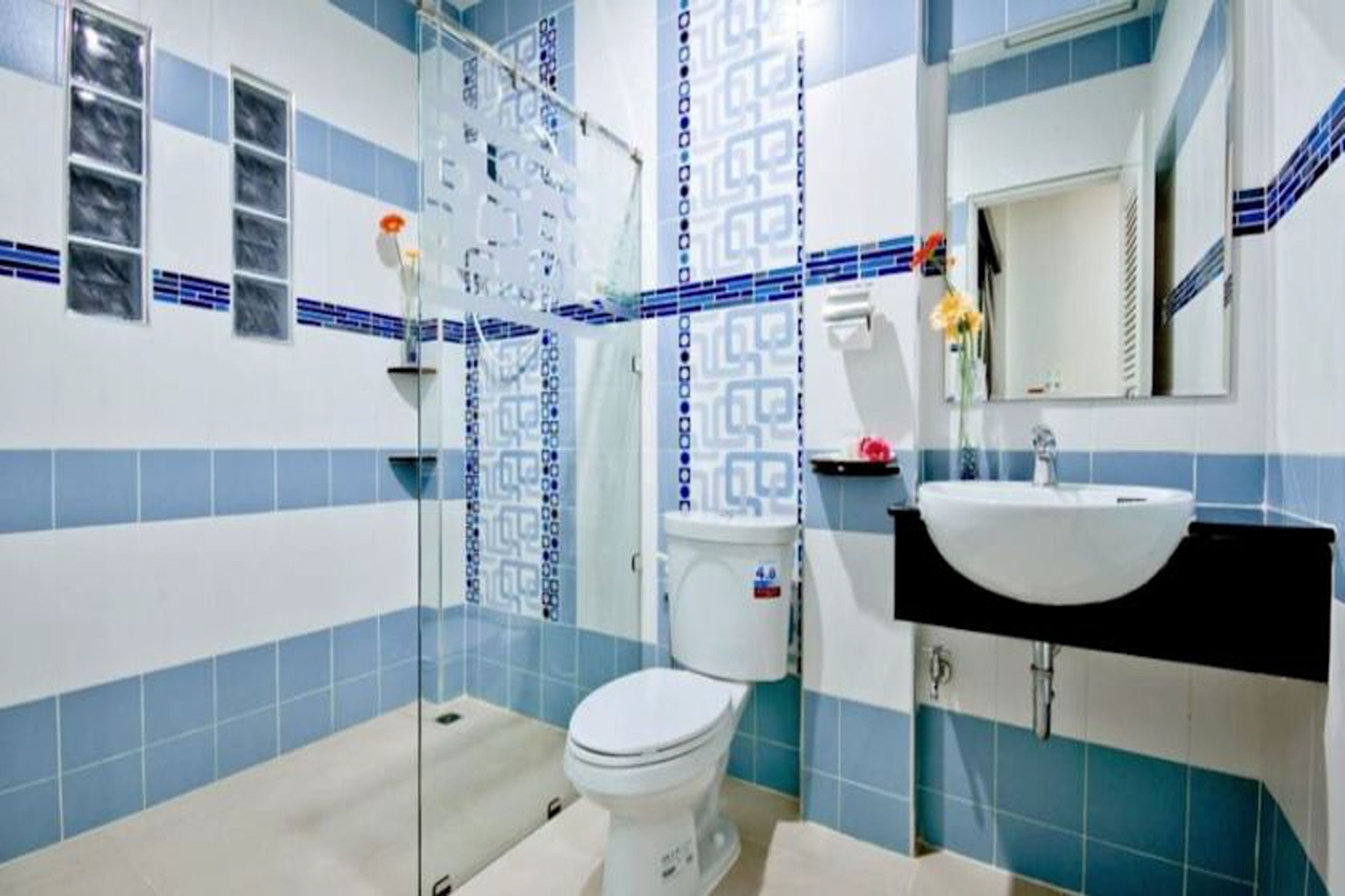 family room | bathroom | shower