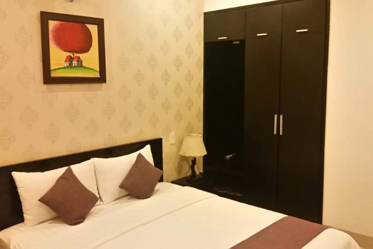Standard Double Room (No Window)