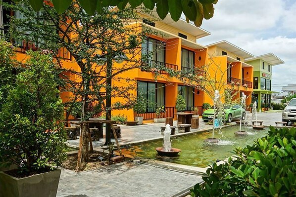 Exterior - The Flamingo Hotel (Nakhon Ratchasima)