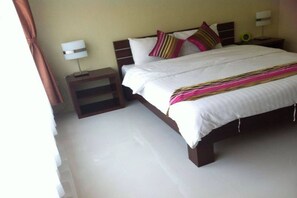 Superior Room | Minibar, in-room safe, desk, free WiFi