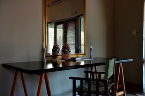 Free daily on-the-go breakfast