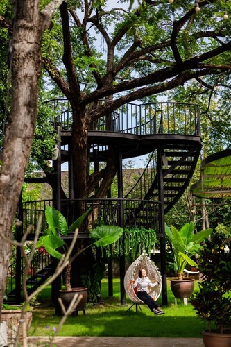 Chayada Garden House and Resort Hotel