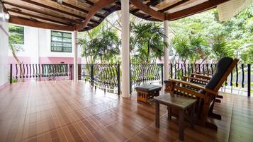 Suite Balcony | Terrace/patio