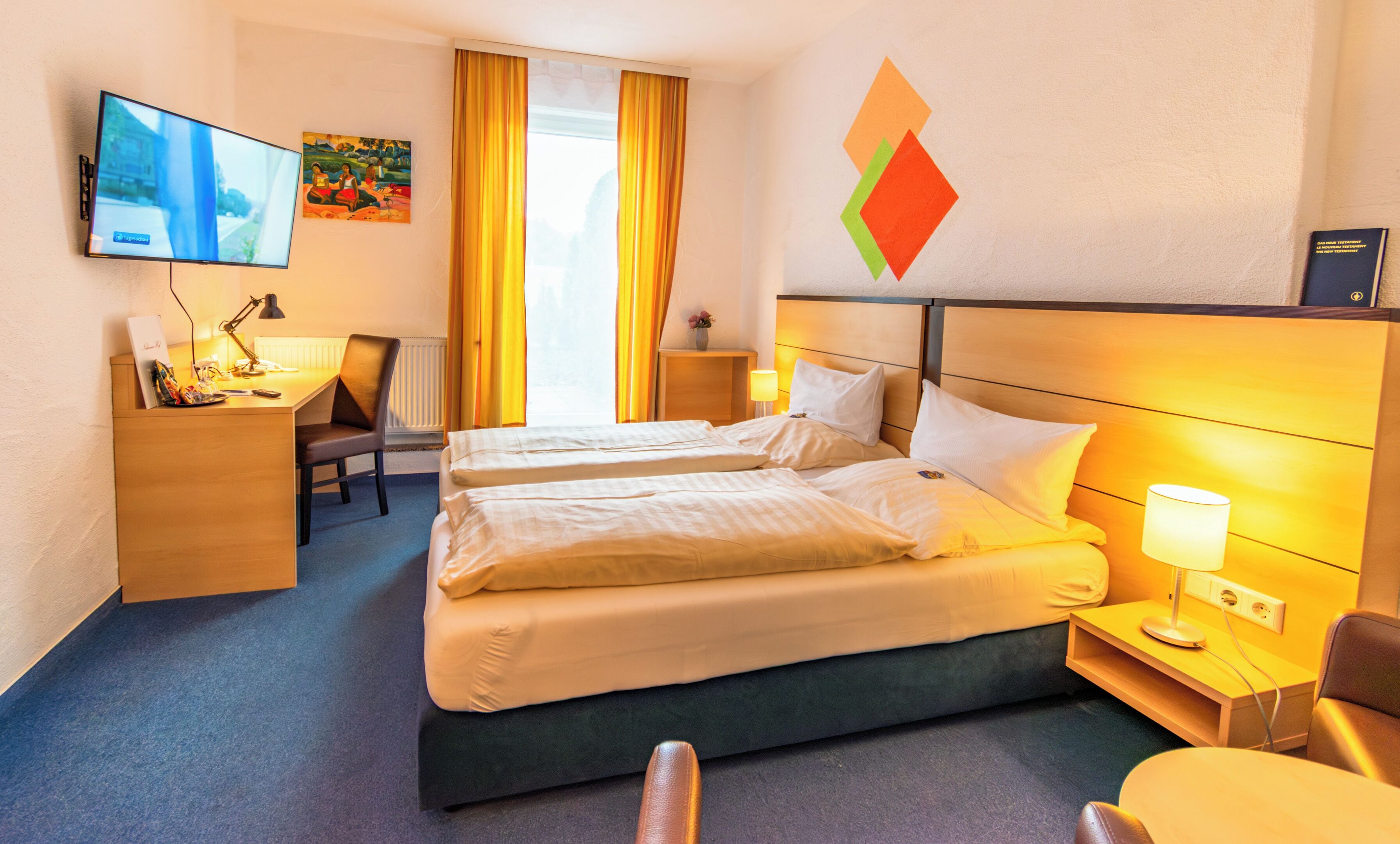 Premium bedding, minibar, in-room safe, desk