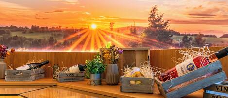 2 restaurants, breakfast, lunch, dinner served; Regional cuisine