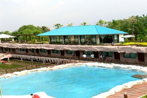 Indoor pool, outdoor pool - Chart Thip Resort (Sung Noen)