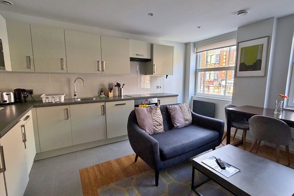 Leilighet, 1 soverom | Oppholdsområde | Flatskjerm-TV