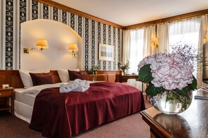 Comfort Double Room, Non Smoking | Minibar, in-room safe, soundproofing, rollaway beds - AKZENT Hotel Goldner Hirsch (Kamenz)