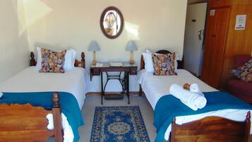 Ground floor en-suite room - Steenbras