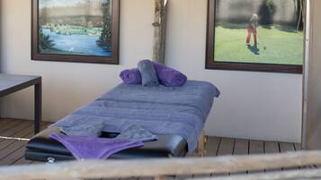 Hot stone massages, Swedish massages, sports massages, massages