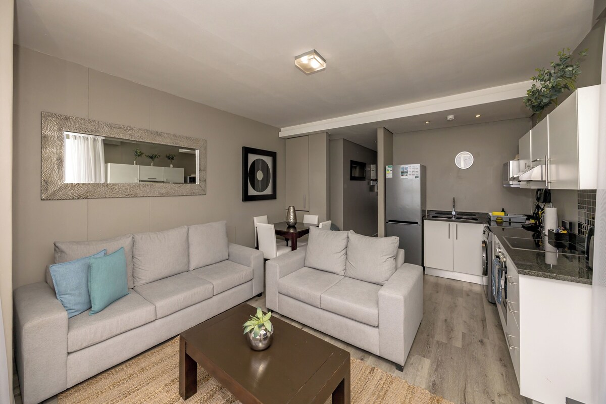 Standard Apartment | Living area | Flat-screen TV