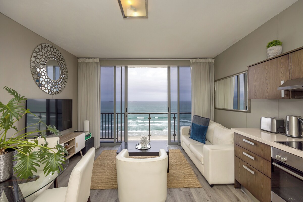 Standard Apartment | Living area | Flat-screen TV