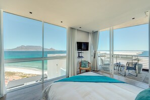 เพนท์เฮาส์ | 3 ห้องนอน, เครื่องนอนระดับพรีเมียม, พื้นที่ทำงานแบบใช้แล็ปท็อป