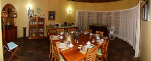 Dining - Maclear Manor Guesthouse (Elundini)