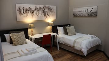Classic Twin Room