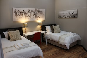 Individually decorated, individually furnished, free WiFi - 85 Ehmke (Mbombela)