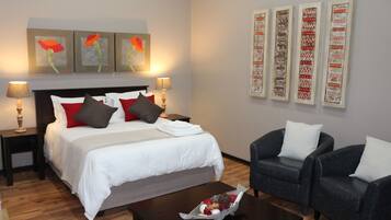 Luxury Double Room, 1 Queen Bed | Individually decorated, individually furnished, free WiFi