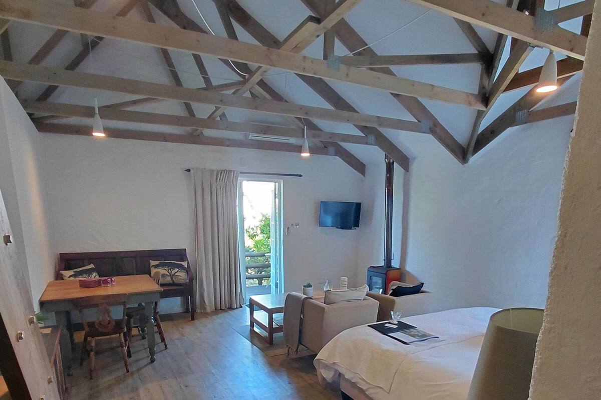 Chambre Familiale (Semi Self Catering MountianV)