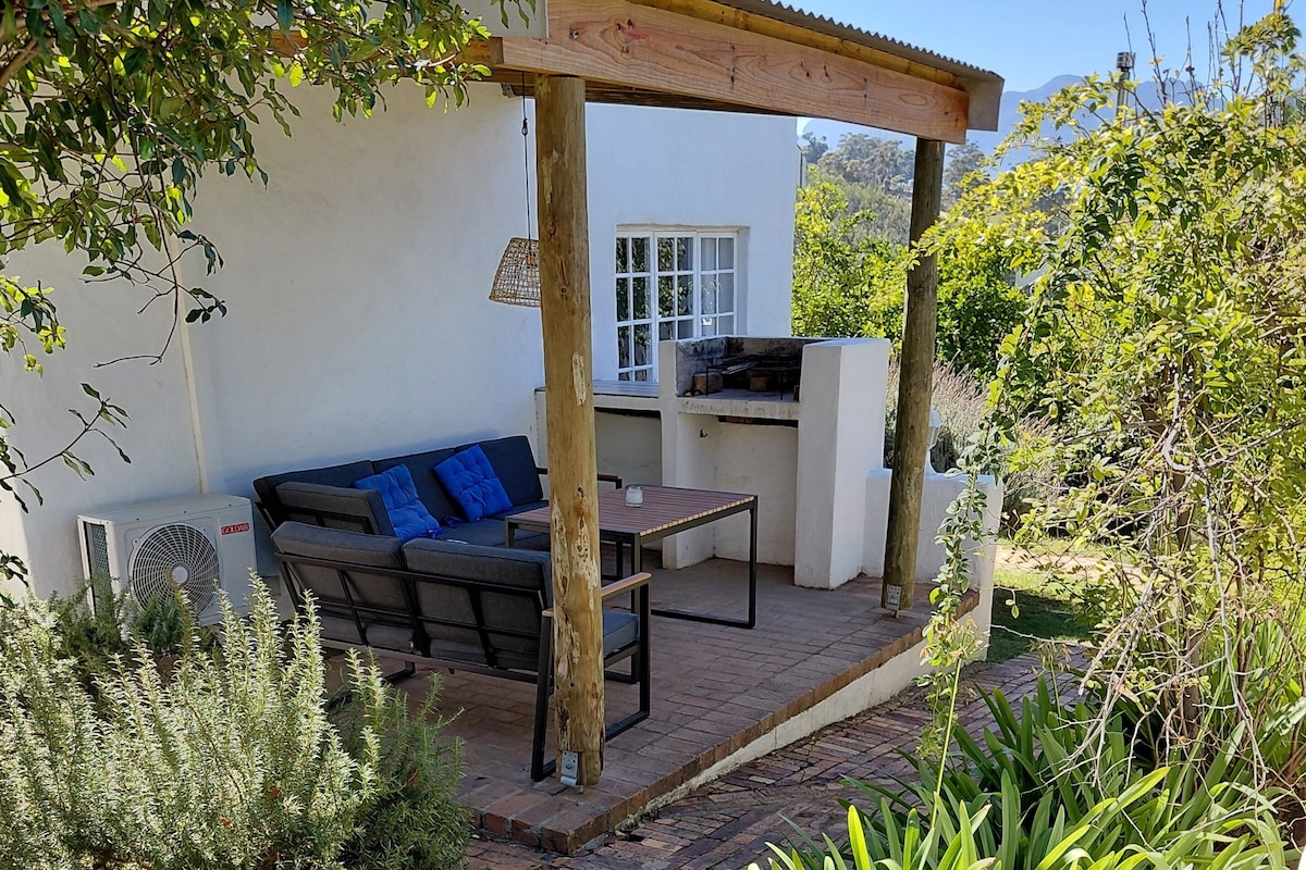 Self Catering Family Cottage 2 bedrooms 