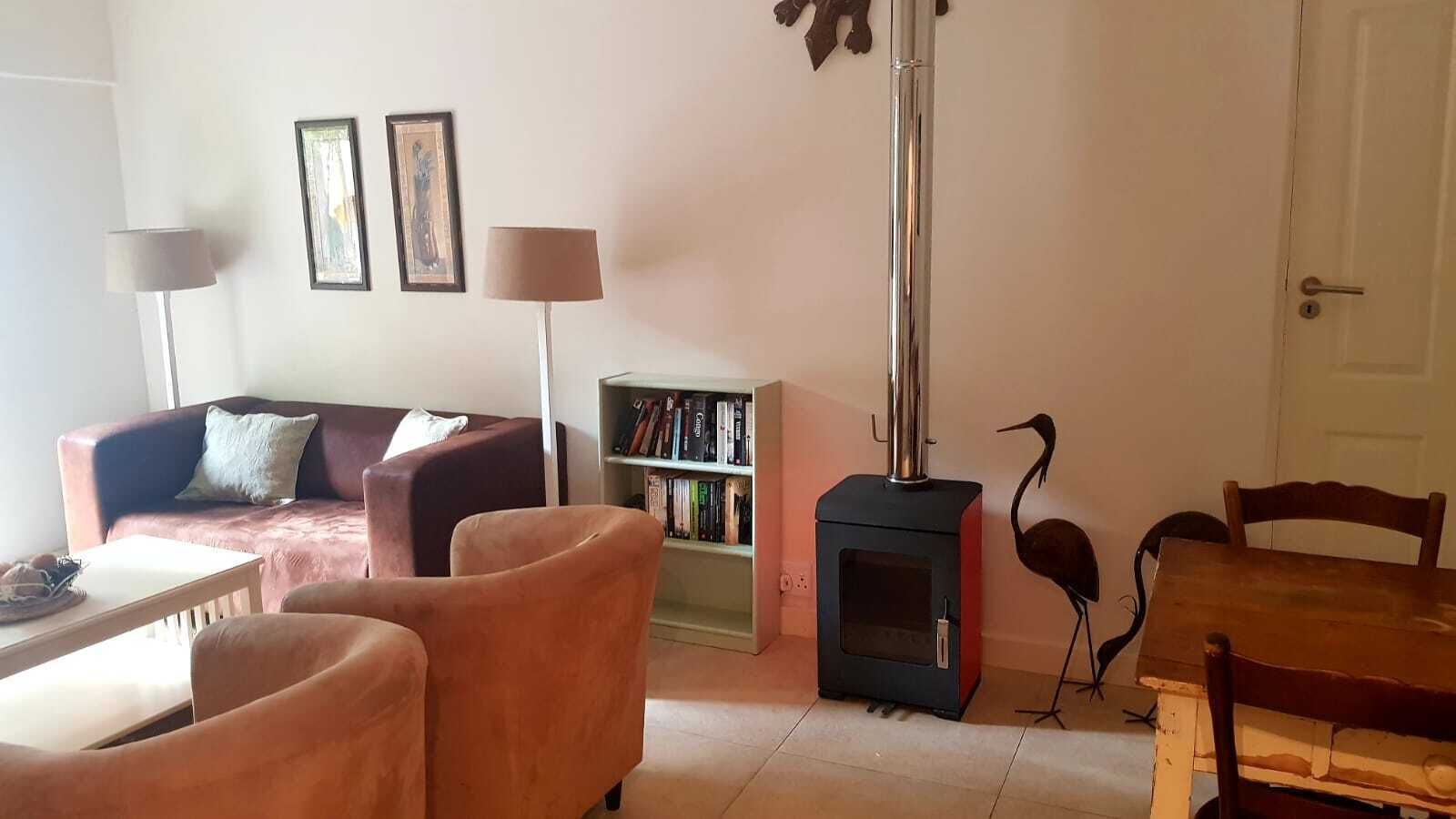 Self Catering Family Cottage 2 bedrooms  | In-room safe, desk, soundproofing, free WiFi