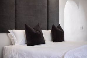 Traditionele tweepersoonskamer, 1 slaapkamer, uitzicht op tuin (Beehive ) | 1 slaapkamer, luxe beddengoed, een minibar, een kluis op de kamer
