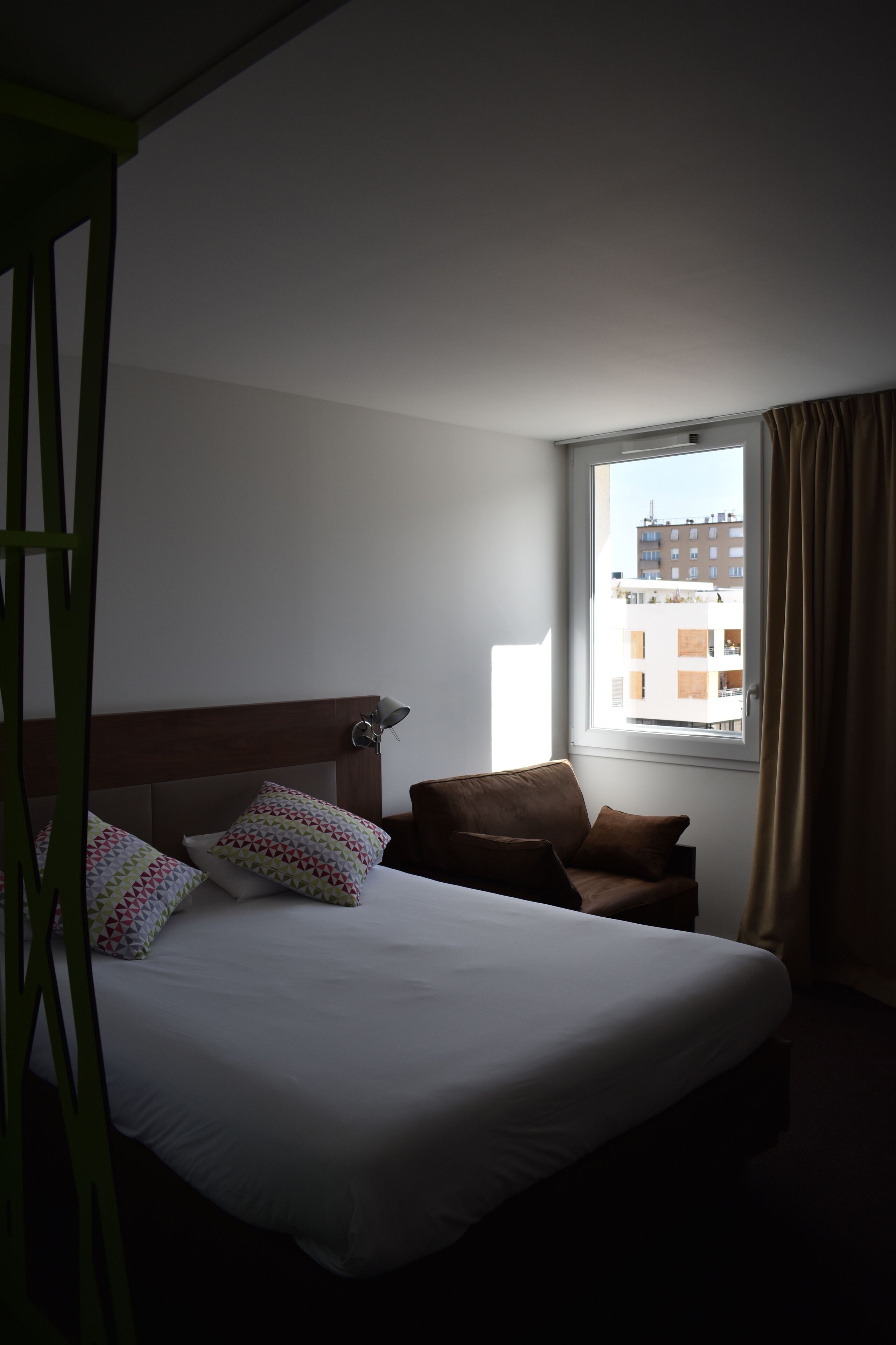 standard room, multiple beds | premium bedding, desk, laptop workspace, blackout curtains