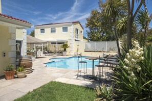 Exterior - Constantia Cottages (Cape Town)