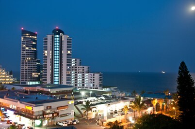 506 Lighthouse Mall