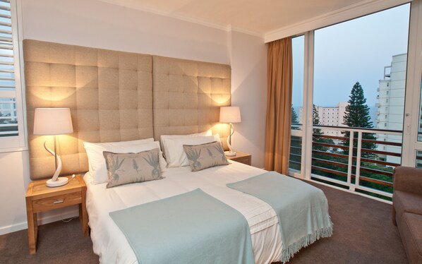 506 Lighthouse Mall (1)