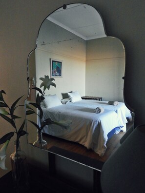 Room | Individually decorated, individually furnished, bed sheets - Vastrap Guest Farm (Grunau)