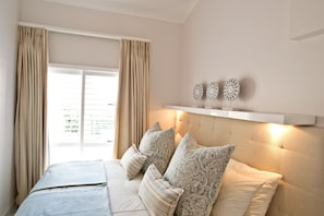 D3 Sea Lodge  | 3 bedrooms, premium bedding, in-room safe, iron/ironing board - D 3 Sea Lodge (Umhlanga)