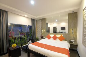 Phòng Suite dành cho gia đình (Free pick up) | Minibar, két bảo mật tại phòng, bàn, phòng cách âm 
