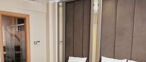 In-room safe, desk, laptop workspace, blackout curtains