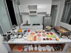 Buffet - ACE Hotel (Ho Chi Minh City)