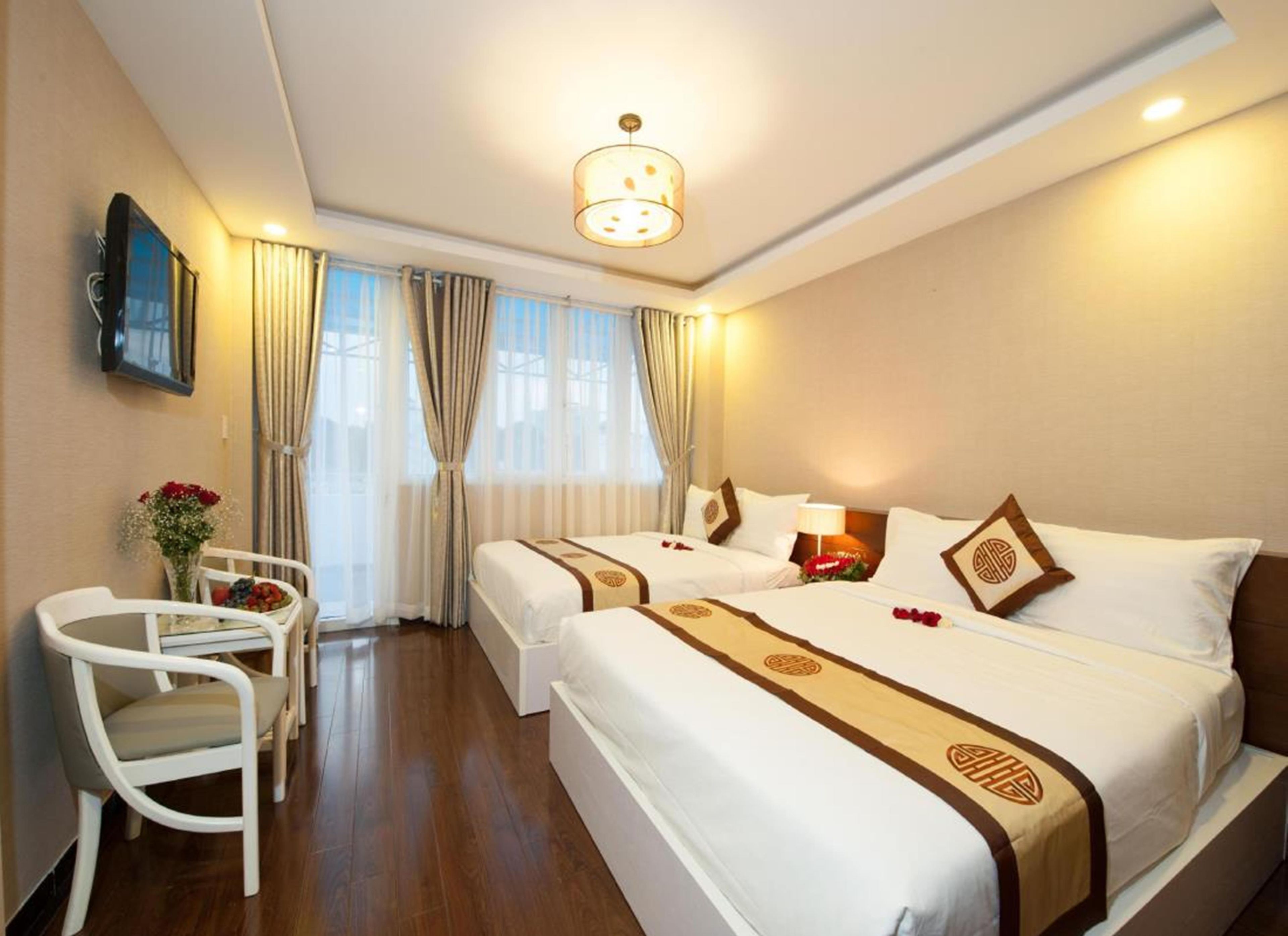 Habitación superior con 1 cama matrimonial o 2 individuales | Minibar, caja de seguridad en la habitación y wifi gratis 