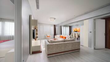King suite