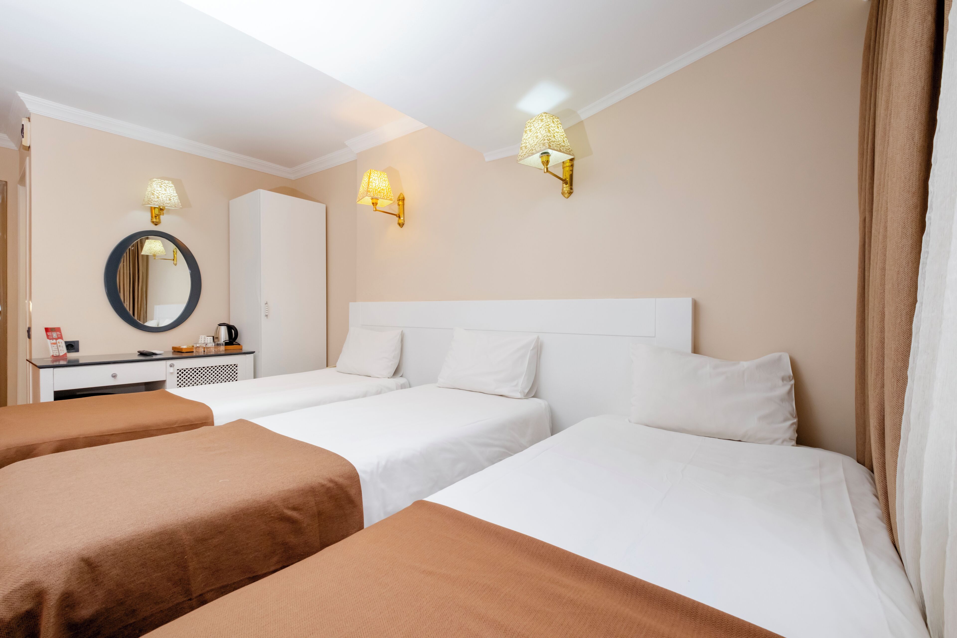 Standard Triple Room | Premium bedding, minibar, in-room safe, soundproofing