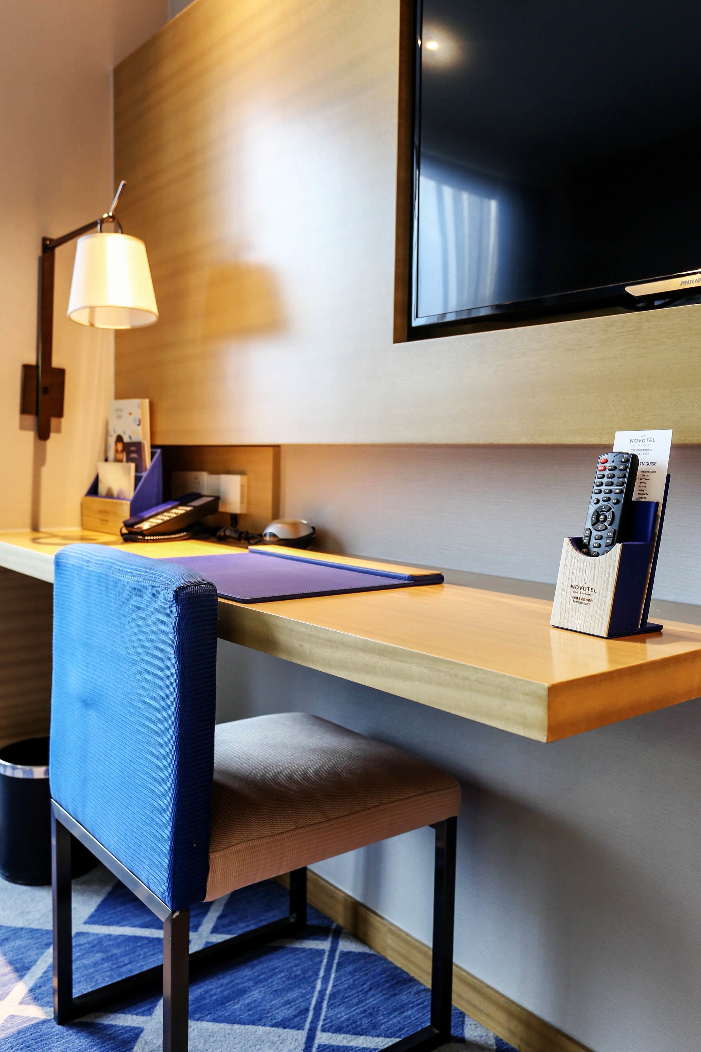 1 bedroom, premium bedding, in-room safe, desk