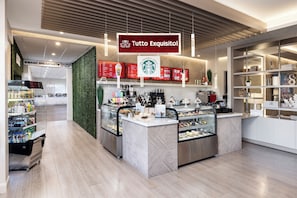 Coffee shop - Magic Moment Resort & Kids Club, Dazzler Select by Wyndham (Kissimmee)