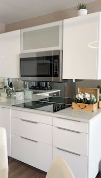 Microwave, coffee/tea maker at Magic Moment Resort & Kids Club, Dazzler Select by Wyndham
