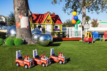 Magic Moment Resort and Kids Club - Image 38